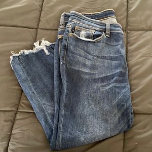 Like-new Judy Blue Skinny Fit Capri Jeans 11/30